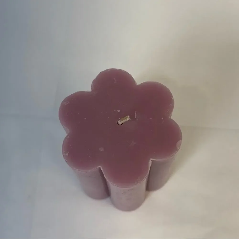 Pink Flower Pillar Candle 4” Geometric Sculptural Decor NEW
